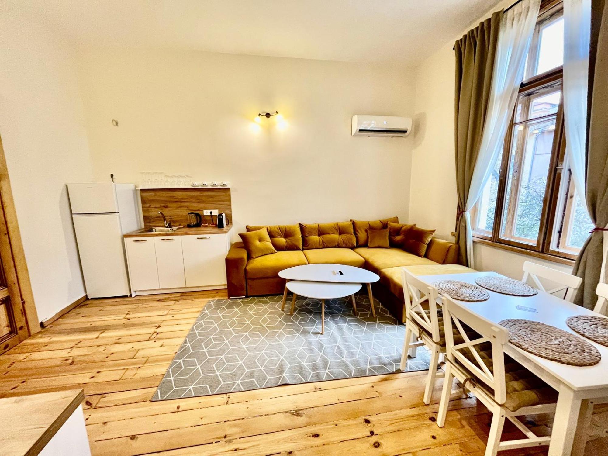Skyler Vintage Apartments Пловдив Екстериор снимка
